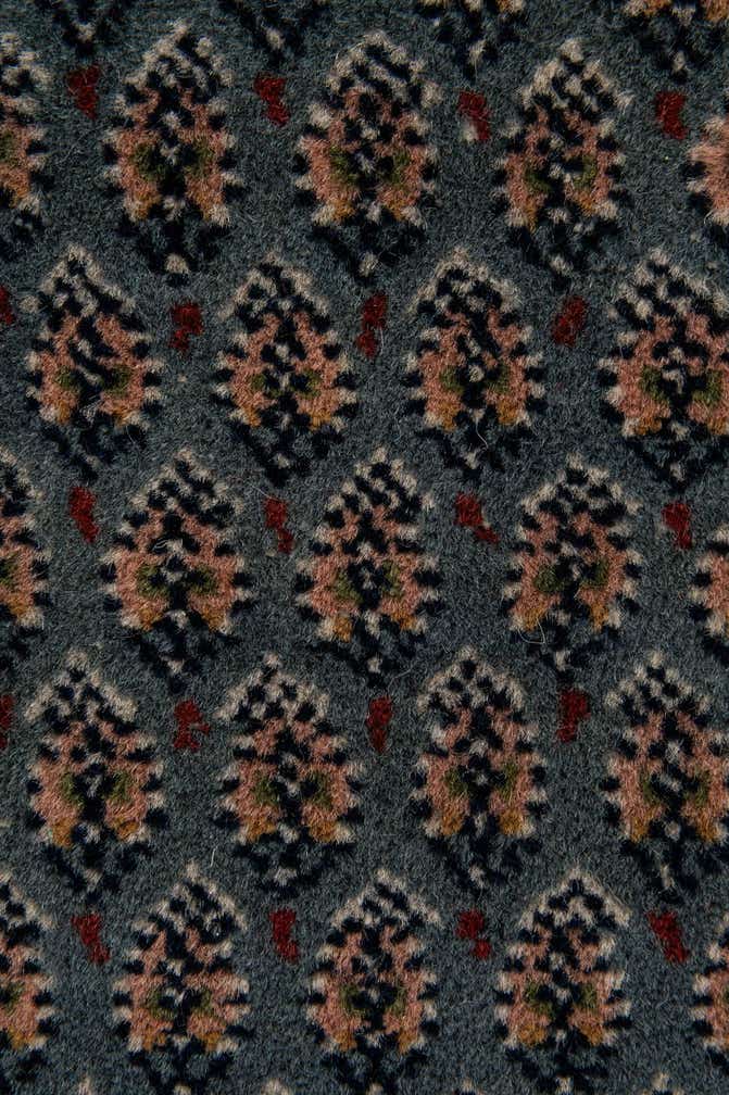 6' 8 x 9' 7 Hand Knotted Mir Wool Rug