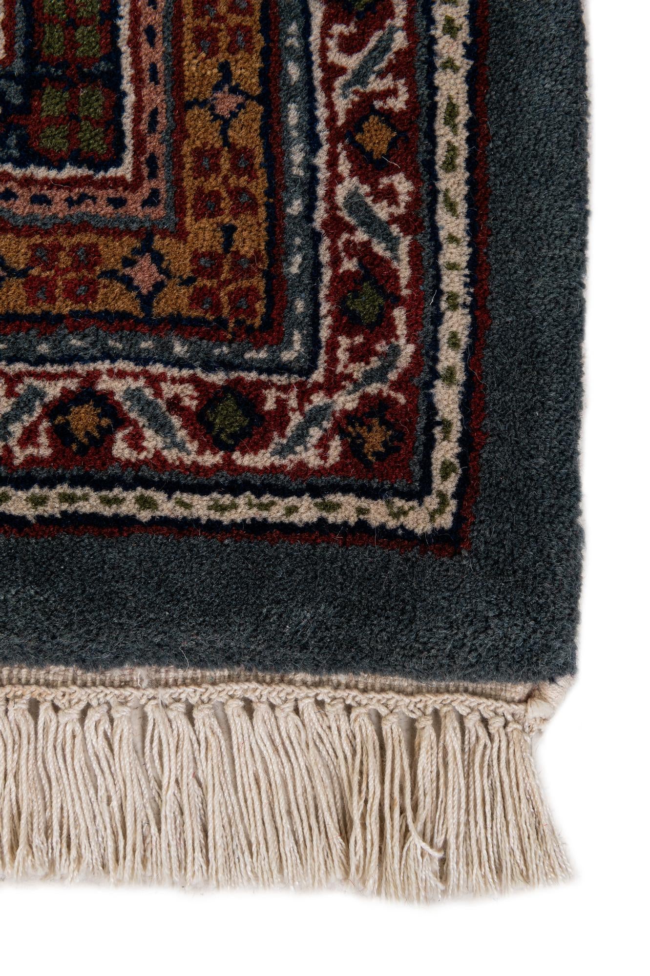 6' 8 x 9' 7 Hand Knotted Mir Wool Rug