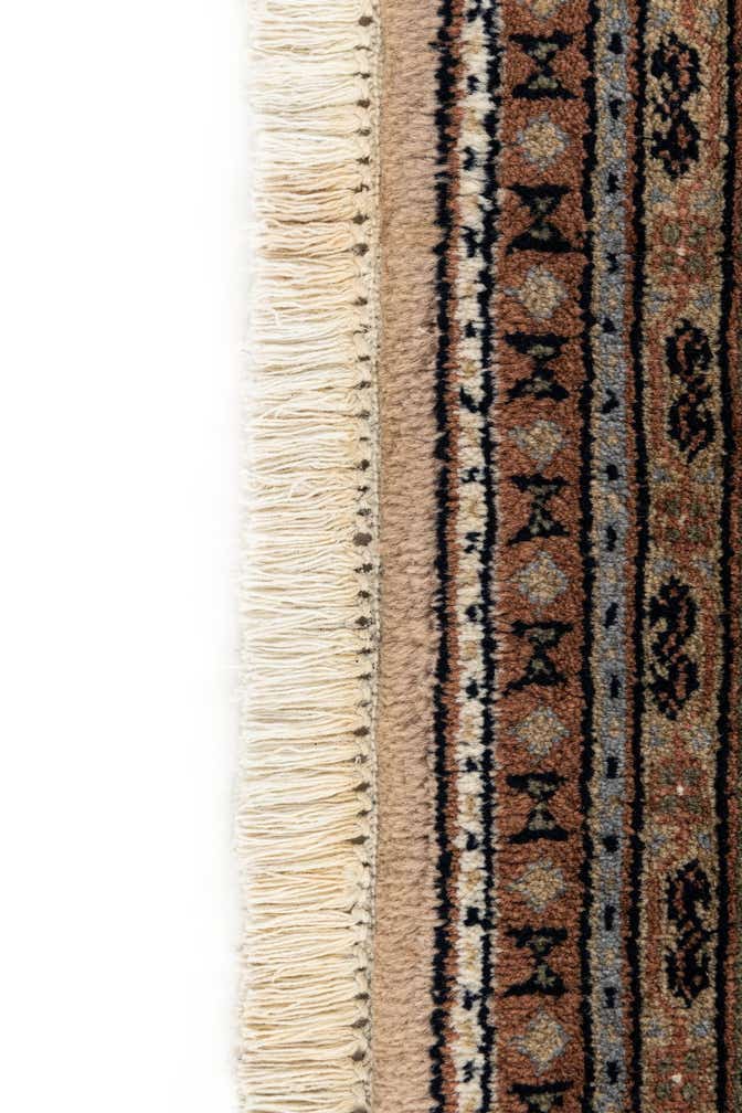 5' 9 x 7' 8 Hand Knotted Mir Wool Rug