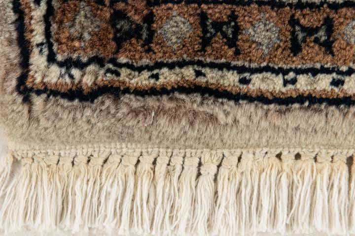 5' 9 x 7' 8 Hand Knotted Mir Wool Rug