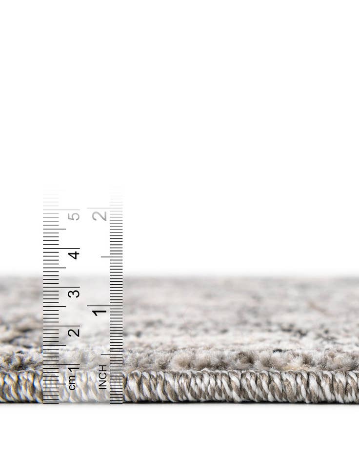 Detail image of 10' x 14' Miranda Rug