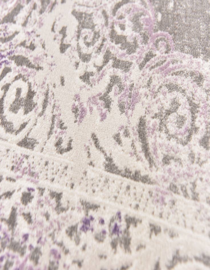 Detail image of 5' 2 x 7' 6 Modern Classical Rug