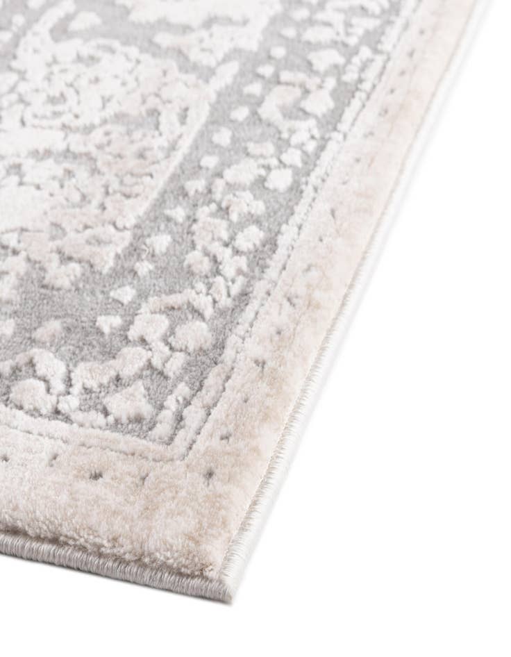 Detail image of 6' x 9' Modern Classical Rug