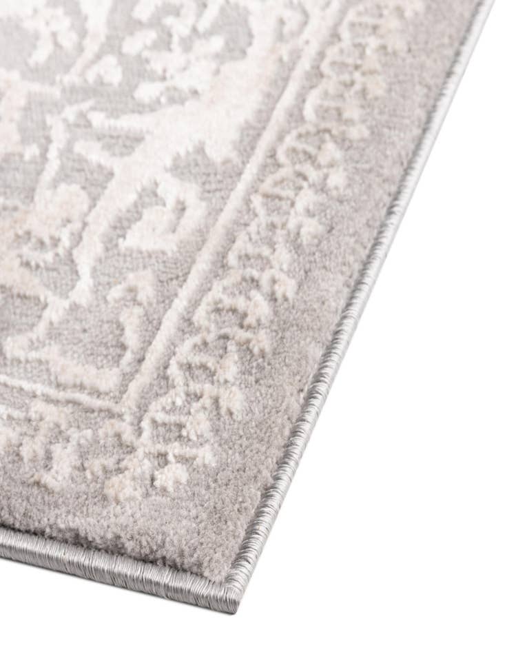 Detail image of 5' x 7' 7 Modern Classical Rug