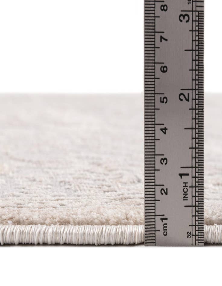 Detail image of 3' x 5' Modern Classical Rug