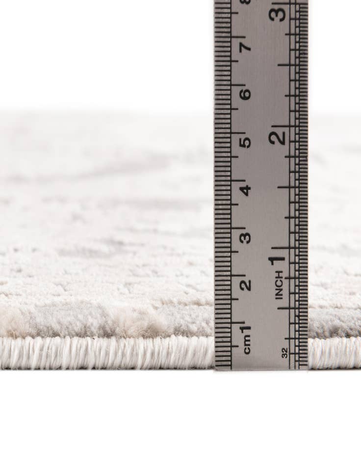 Detail image of 5' 3 x 7' Modern Classical Rug