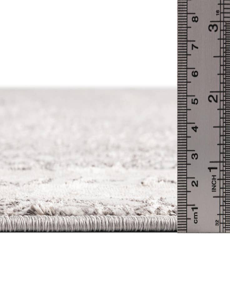 Detail image of 5' 3 x 7' 7 Modern Classical Rug