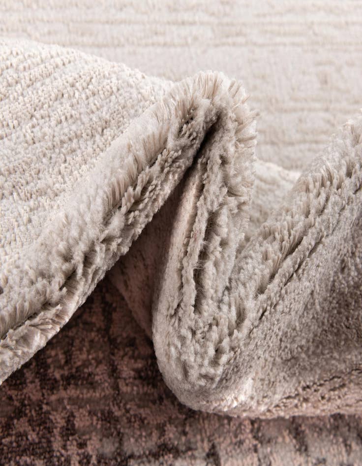 Detail image of 5' 3 x 7' 7 Modern Classical Rug