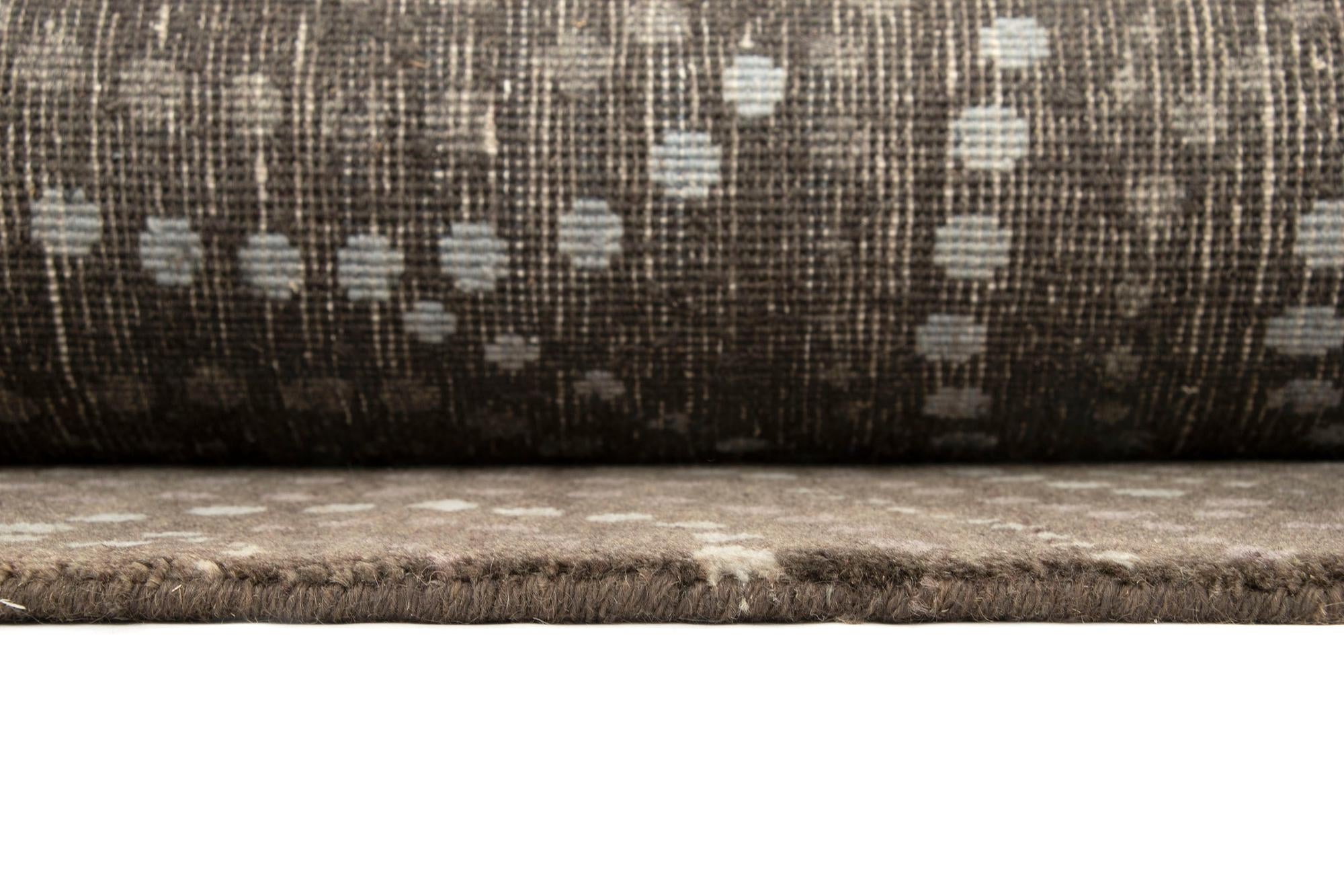 7' 9 x 9' 11 Modern Manshu Wool Rug