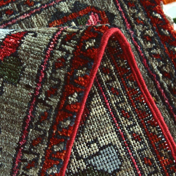 Detail image of 1' 3 x 2' 1 Hand Knotted Modern Ziegler Rug