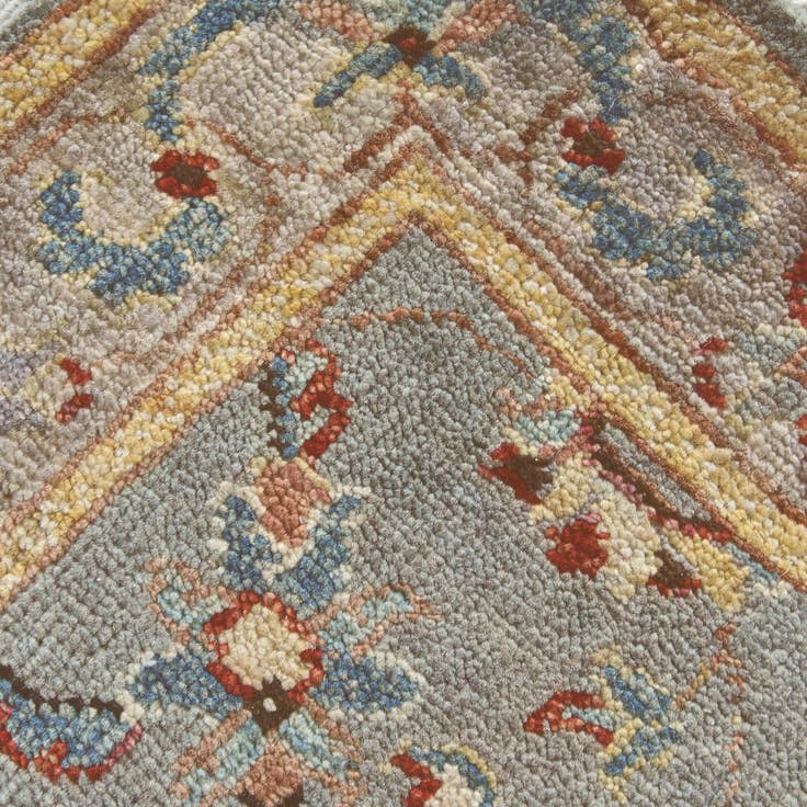 Detail image of 2' x 2' 11 Hand Knotted Modern Ziegler Rug