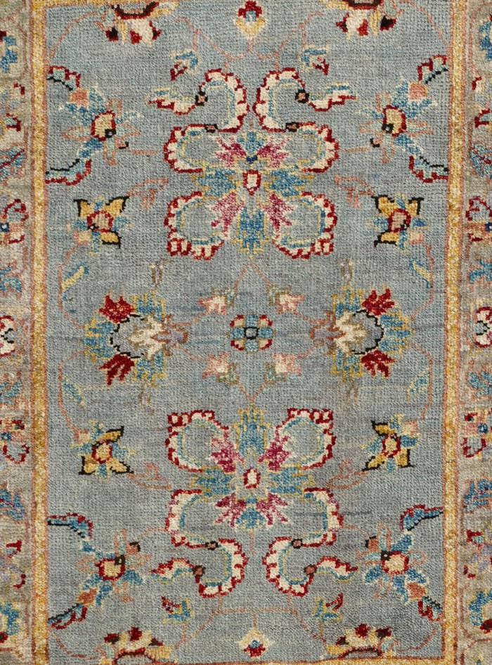 Detail image of 2' x 2' 11 Hand Knotted Modern Ziegler Rug