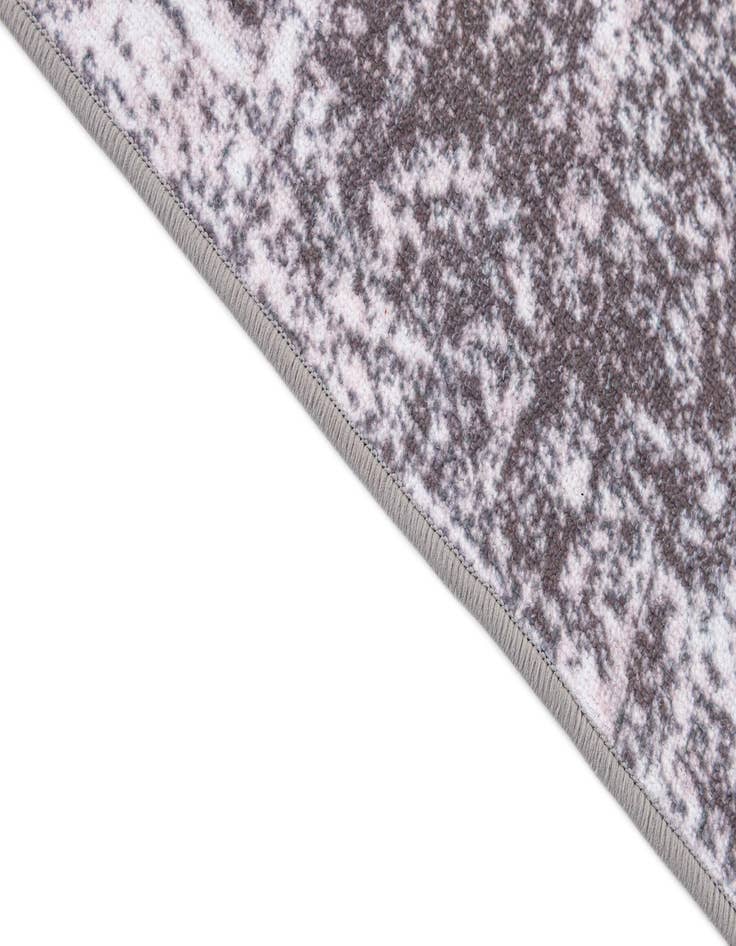 Detail image of 5' x 8' Monaco Rug