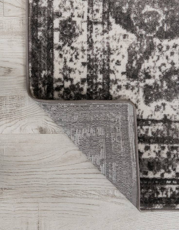 Detail image of 7' 10 x 10' Monaco Rug