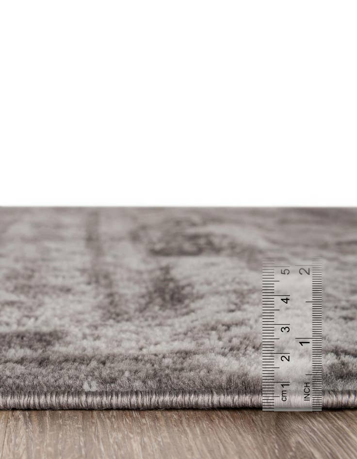 Detail image of 7' 10 x 10' Monte Carlo Rug