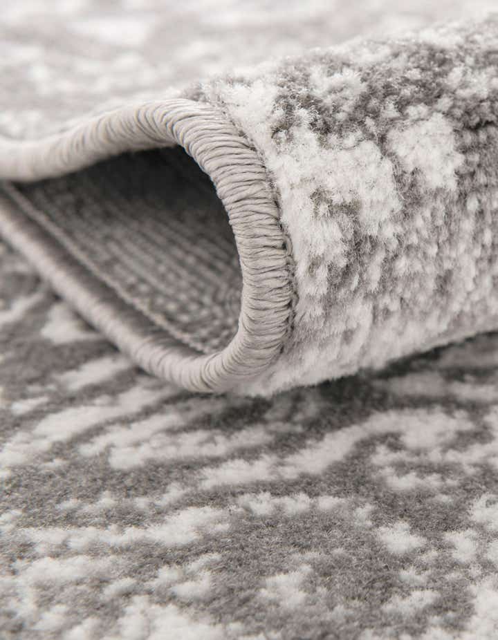 5' 3 x 8' Monte Carlo Rug