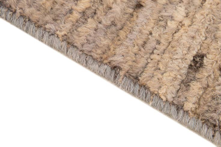 Detail image of 4' 8 x 6' 2 Hand Knotted Moroccan Wool Rug