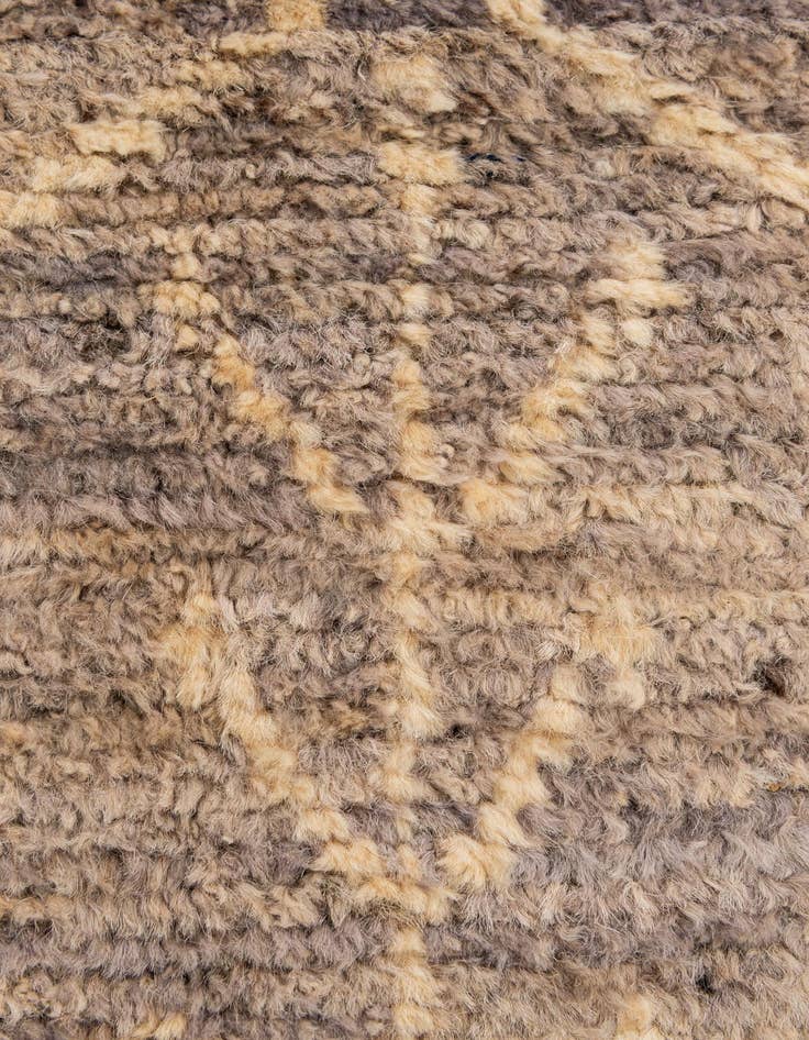 Detail image of 4' 8 x 6' 2  Hand Knotted Moroccan Wool Rug