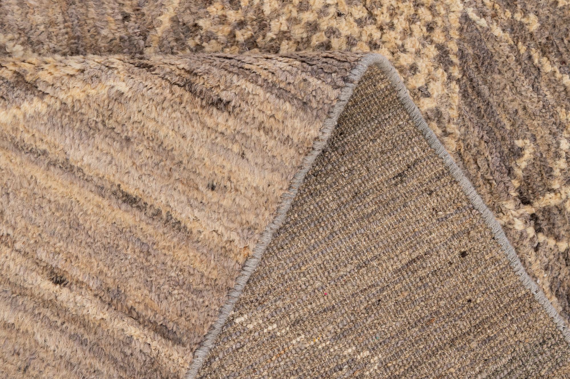 4' 8 x 6' 2 Hand Knotted Moroccan Wool Rug