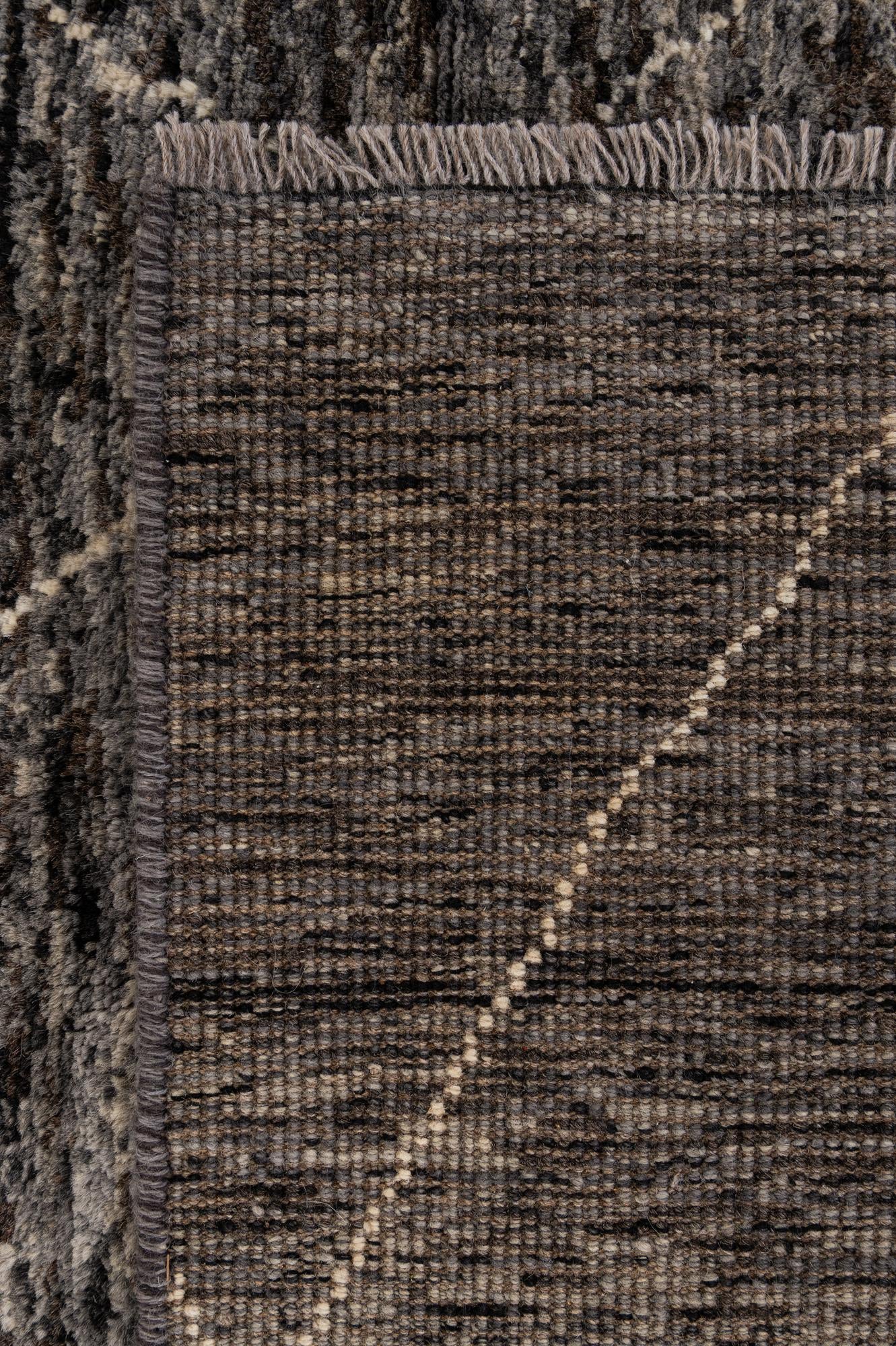 4' 7 x 6' 5 Hand Knotted Moroccan Wool Rug
