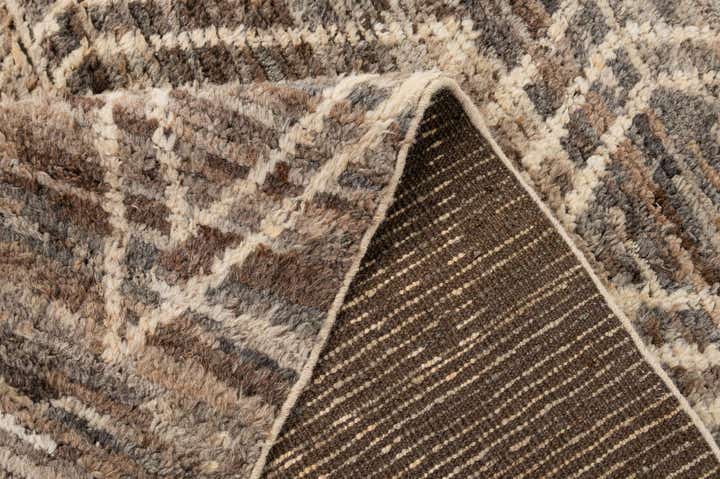 5' 5 x 8' Hand Knotted Moroccan Wool Rug