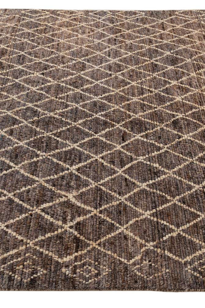 5' 9 x 8' 2 Hand Knotted Moroccan Wool Rug