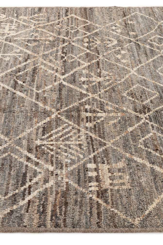 6' 10 x 9' 8 Hand Knotted Moroccan Wool Rug