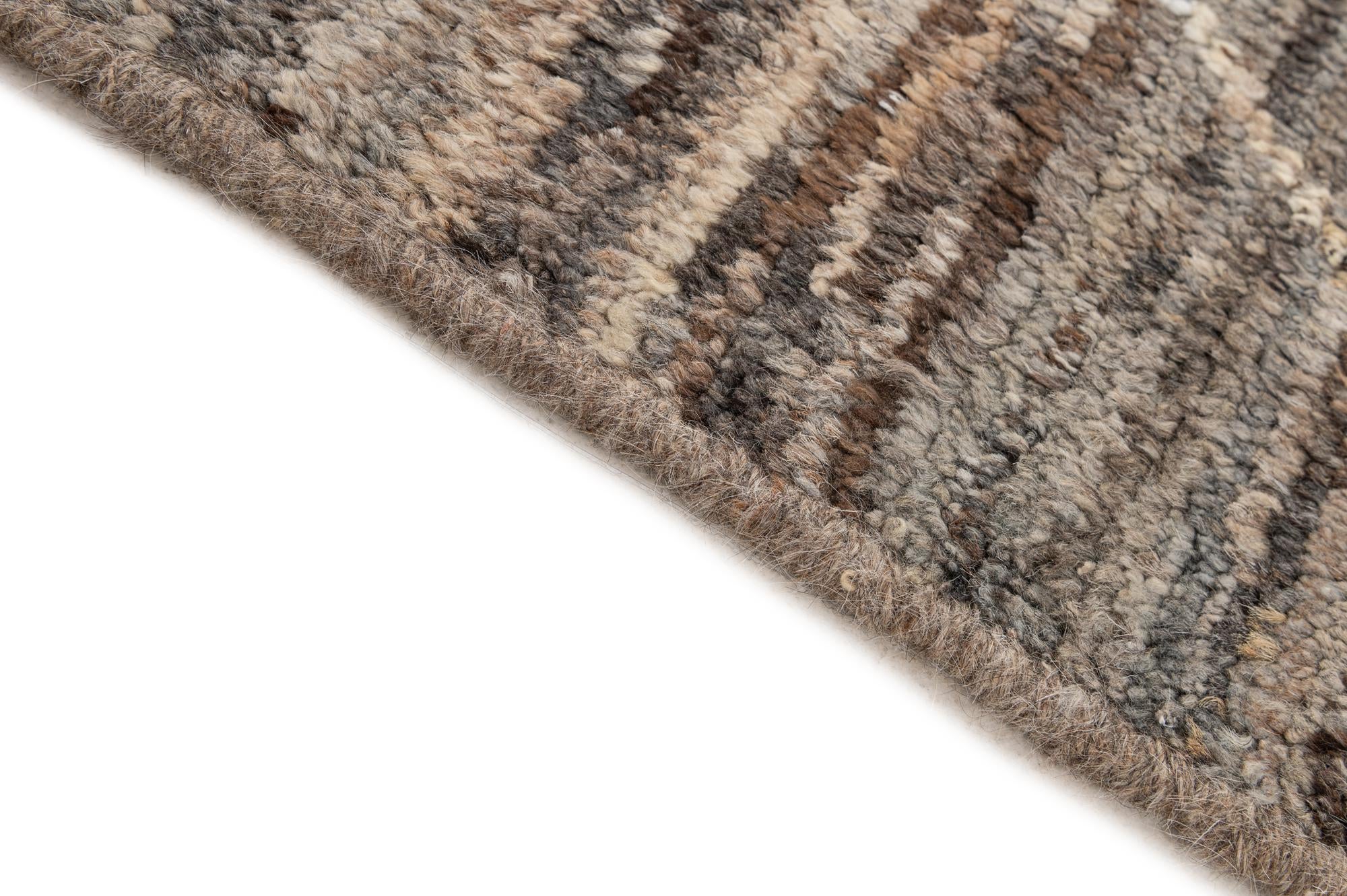 6' 10 x 9' 8 Hand Knotted Moroccan Wool Rug