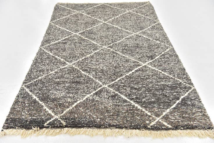 Detail image of 4' 10 x 7' 10 Hand Knotted Moroccan Wool Rug