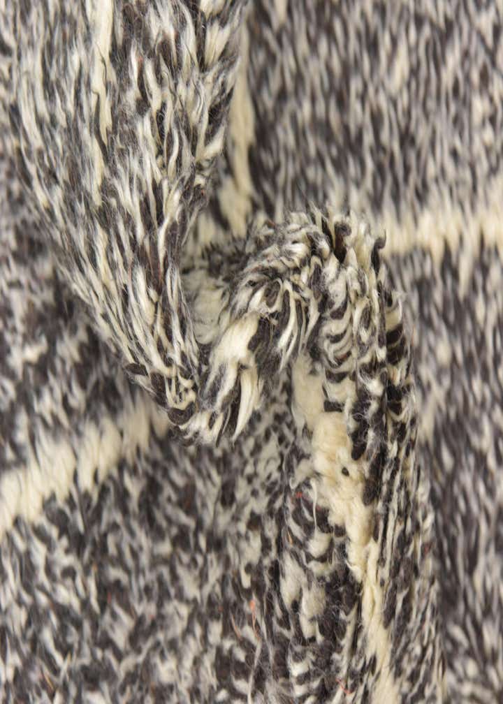 4' 10 x 7' 10 Hand Knotted Moroccan Wool Rug