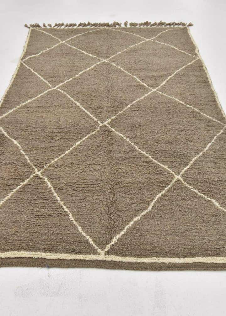 5' 3 x 8' 8 Hand Knotted Moroccan Wool Rug