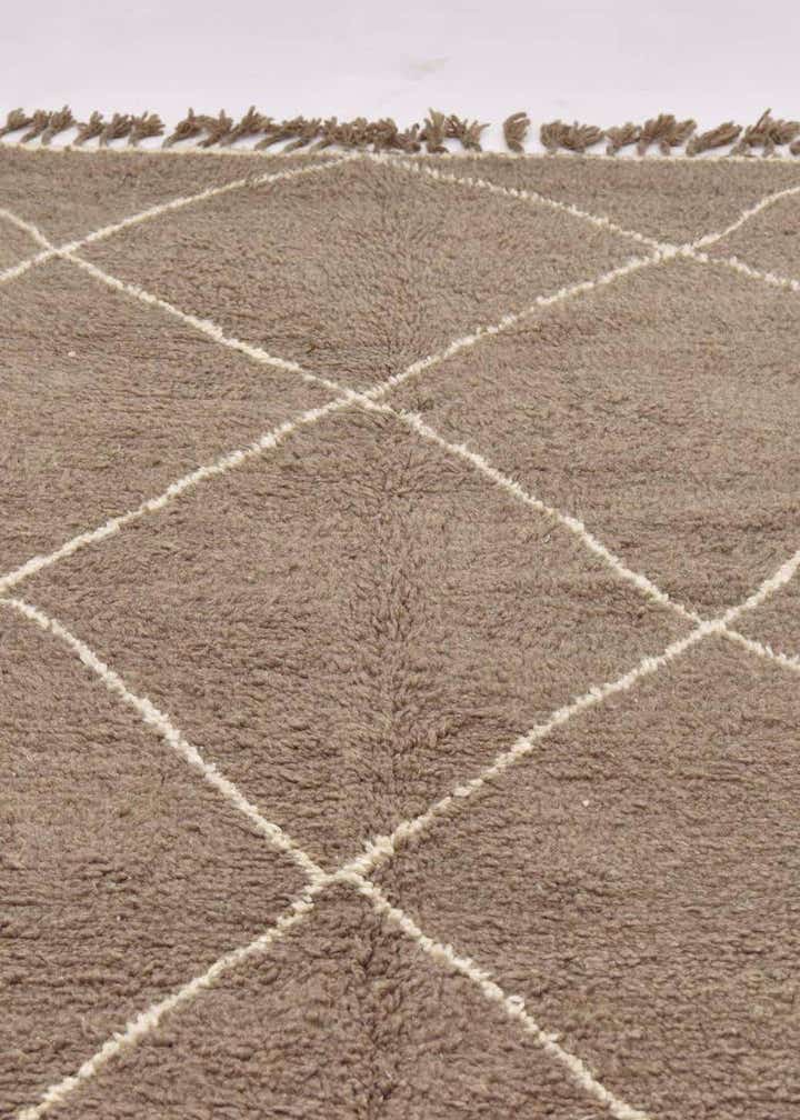 5' 3 x 8' 8 Hand Knotted Moroccan Wool Rug