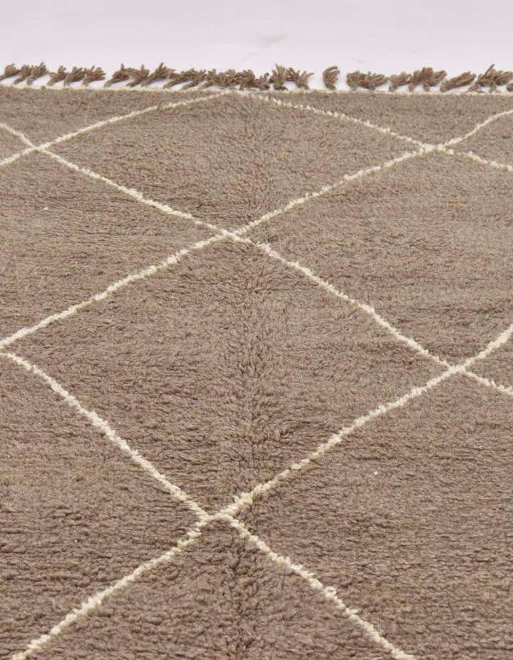 5' 3 x 8' 8 Hand Knotted Moroccan Wool Rug