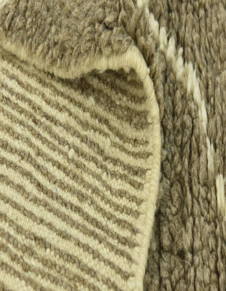 Detail image of 4' 9 x 7' 3  Hand Knotted Moroccan Wool Rug