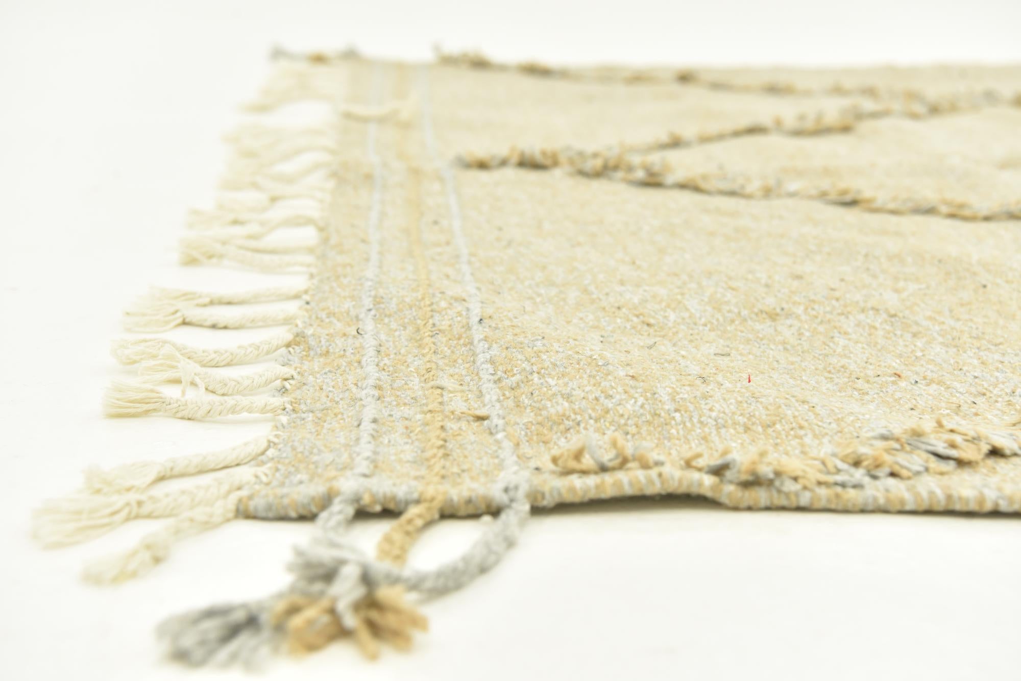 5' 1 x 8' 10 Hand Knotted Moroccan Wool Rug