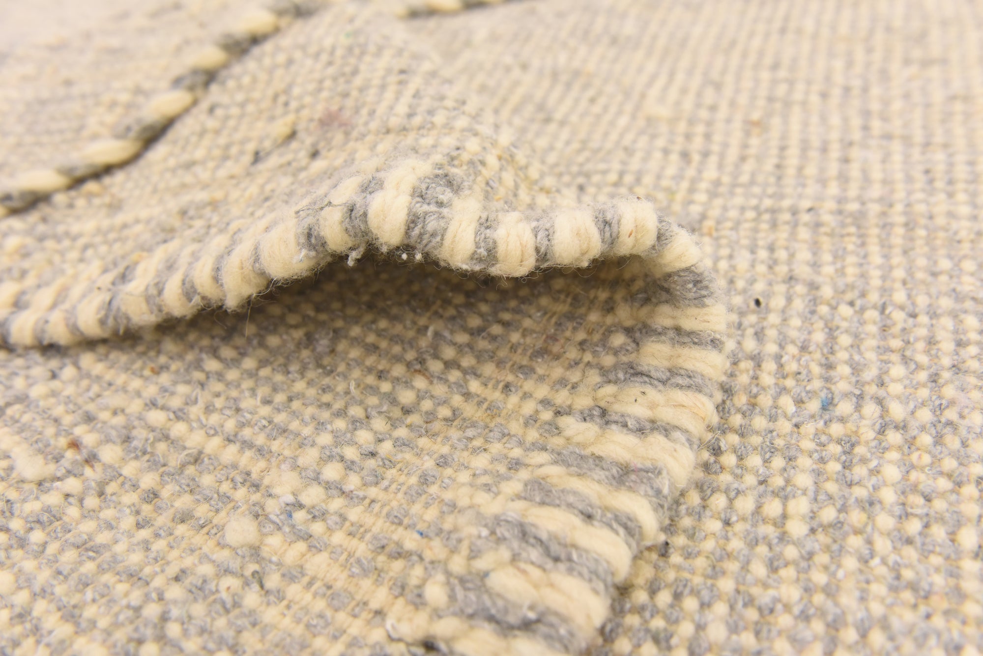 7' 5 x 10' 9 Hand Knotted Moroccan Wool Rug