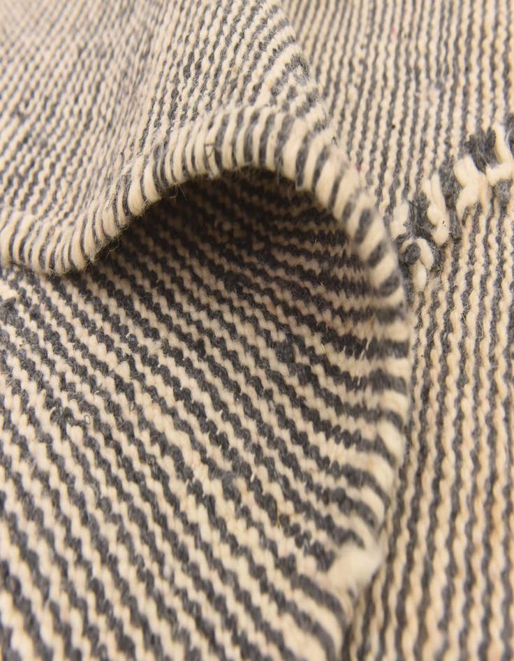 Detail image of 6' 8 x 9' 10  Hand Knotted Moroccan Wool Rug