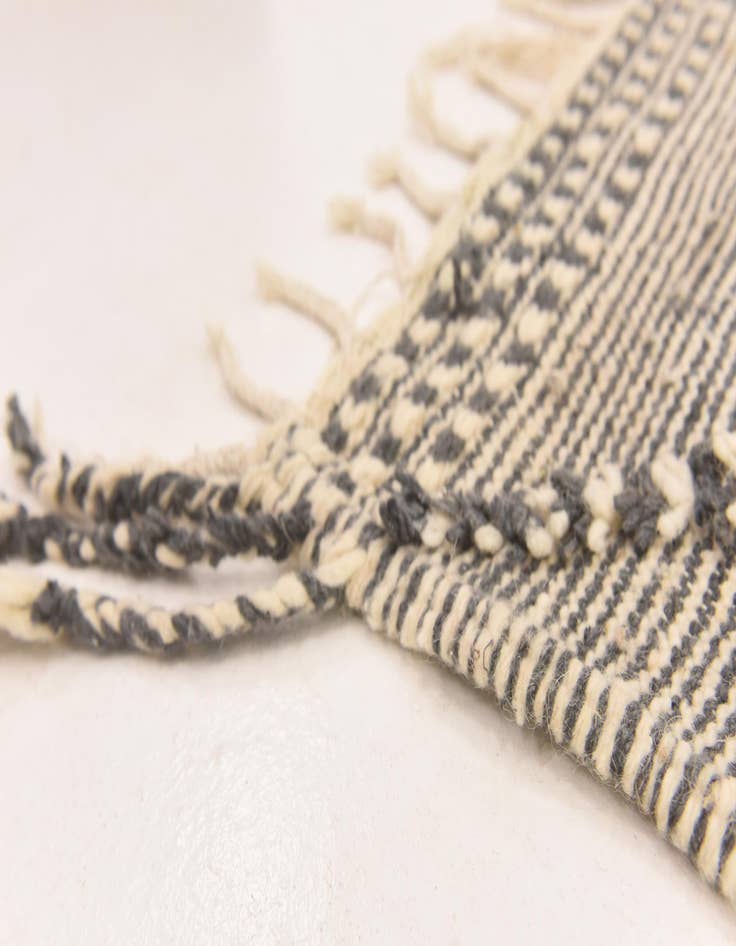 Detail image of 6' 8 x 9' 10  Hand Knotted Moroccan Wool Rug