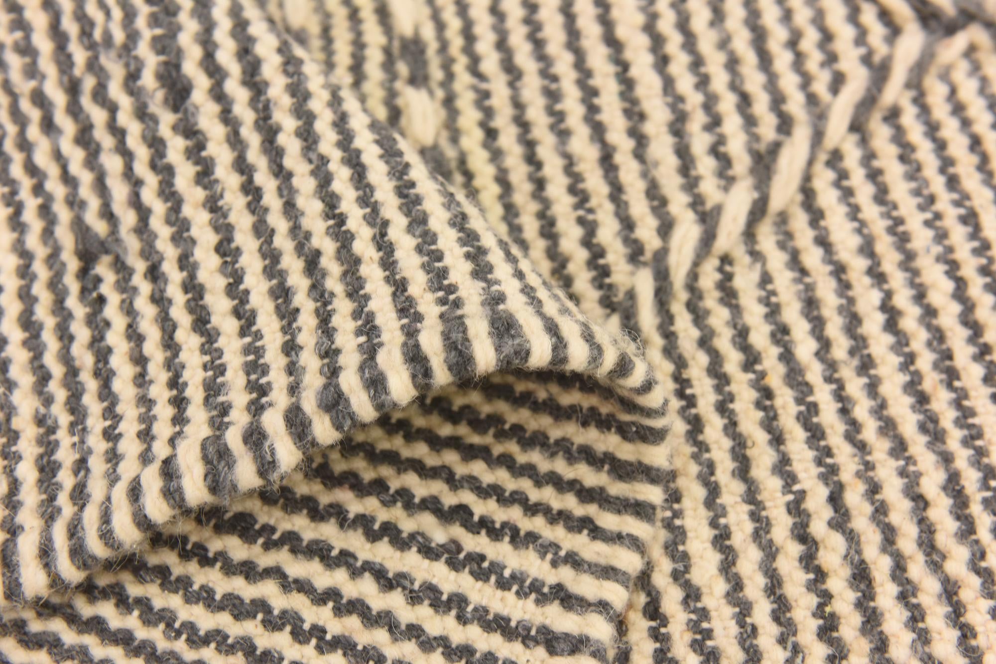 6' 5 x 10' 9 Hand Knotted Moroccan Wool Rug