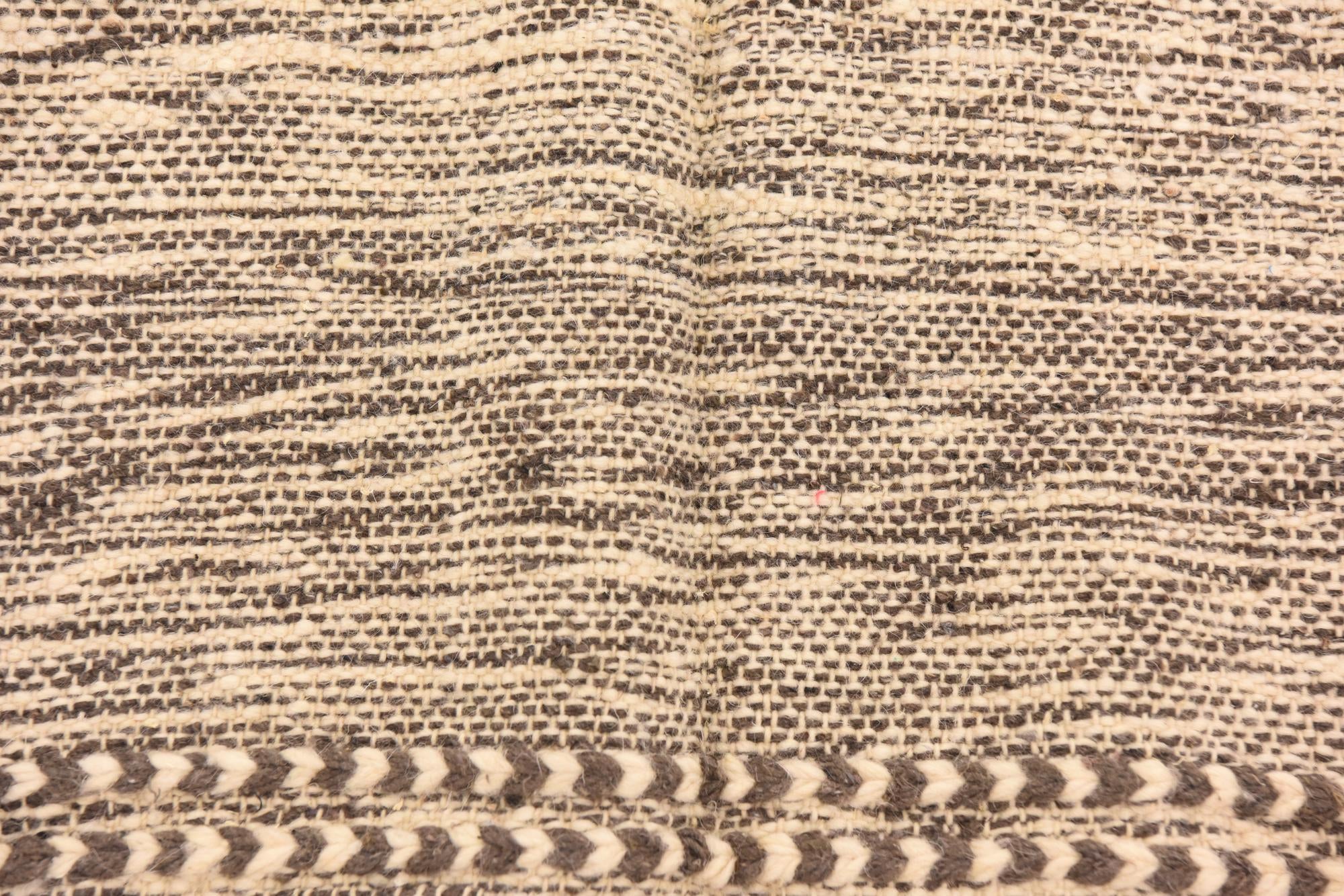 5' 4 x 9' 4 Hand Knotted Moroccan Wool Rug