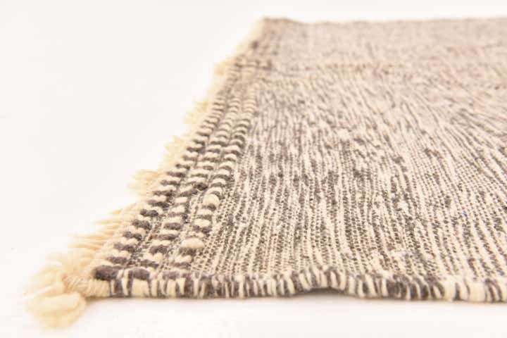 5' 4 x 9' 4 Hand Knotted Moroccan Wool Rug