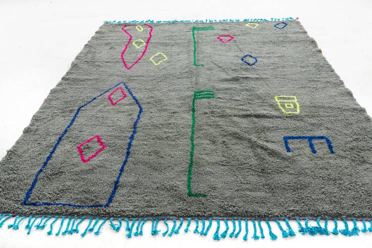 Detail image of 6' 6 x 9' 4 Hand Knotted Moroccan Wool Rug