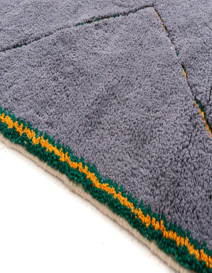 Detail image of 4' 4 x 7' 2  Hand Knotted Moroccan Wool Rug