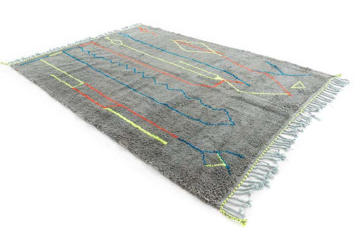 6' 9 x 9' 6 Hand Knotted Moroccan Wool Rug