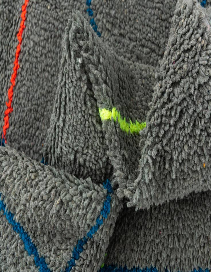 Detail image of 6' 9 x 9' 6  Hand Knotted Moroccan Wool Rug