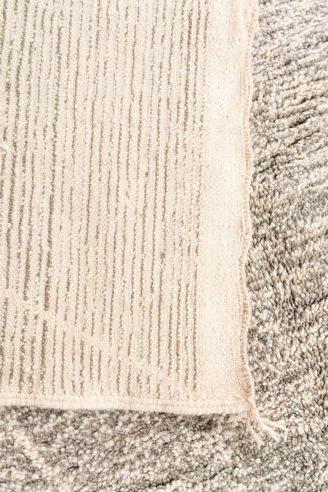 6' 9 x 9' 8 Hand Knotted Moroccan Wool Rug