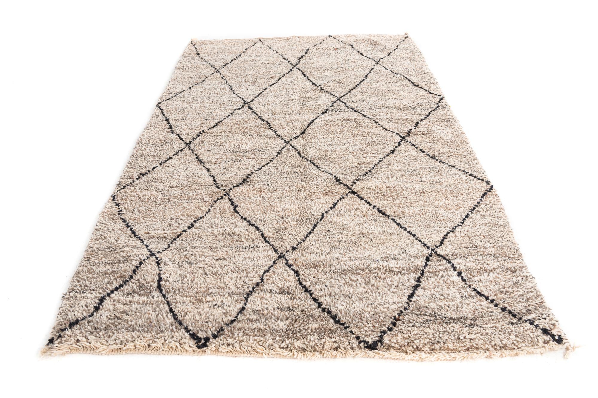 5' 5 x 8' 4 Hand Knotted Moroccan Wool Rug