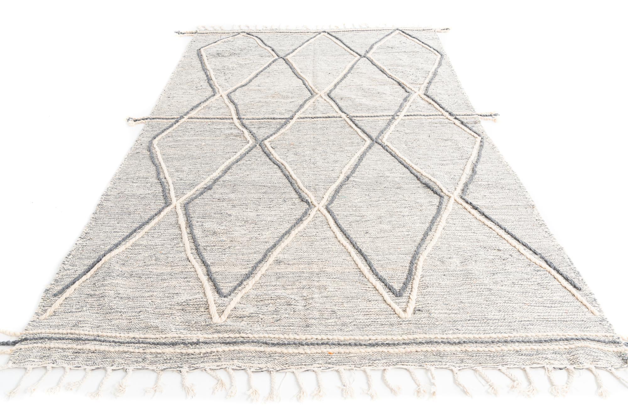 6' x 9' 8 Hand Knotted Moroccan Wool Rug