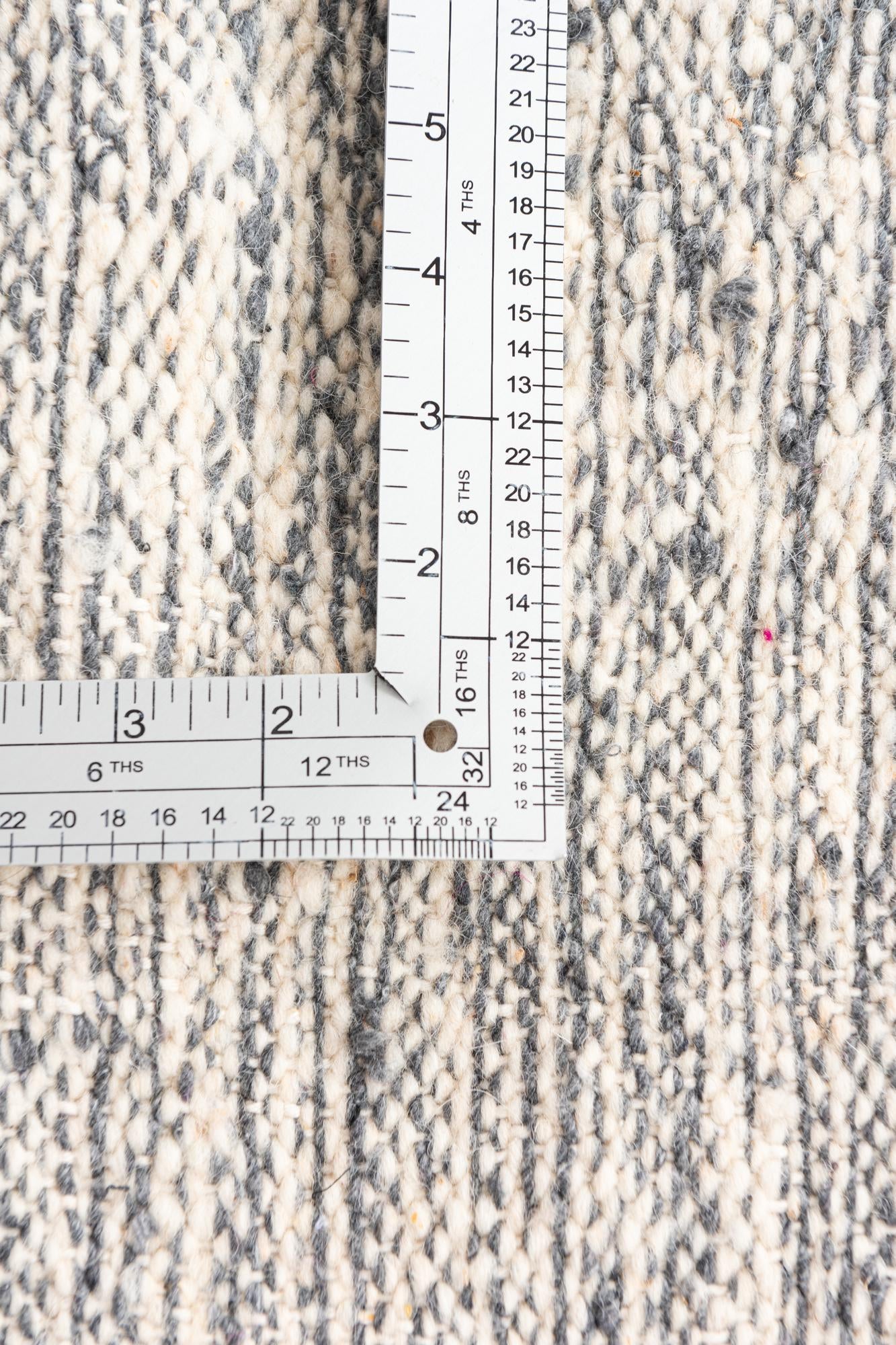 6' x 9' 8 Hand Knotted Moroccan Wool Rug