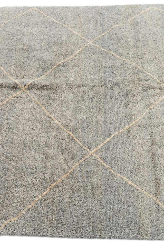 4' 7 x 6' 7 Hand Knotted Moroccan Wool Rug